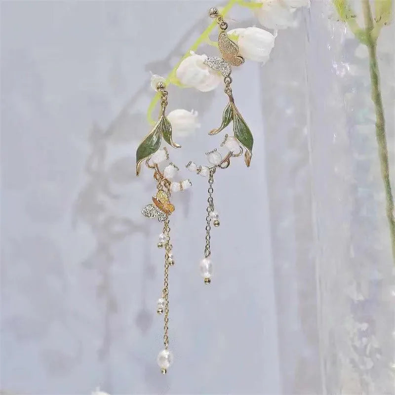 Asymmetrical Flower Drop Earrings