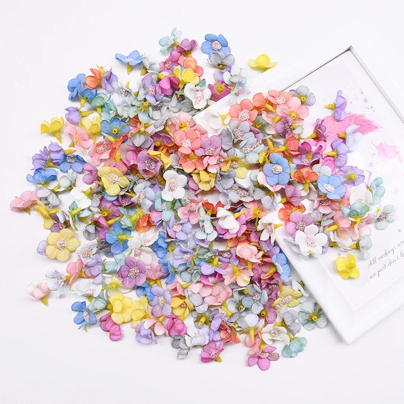 50Pcs 2cm Mini Silk Daisy Flower Heads