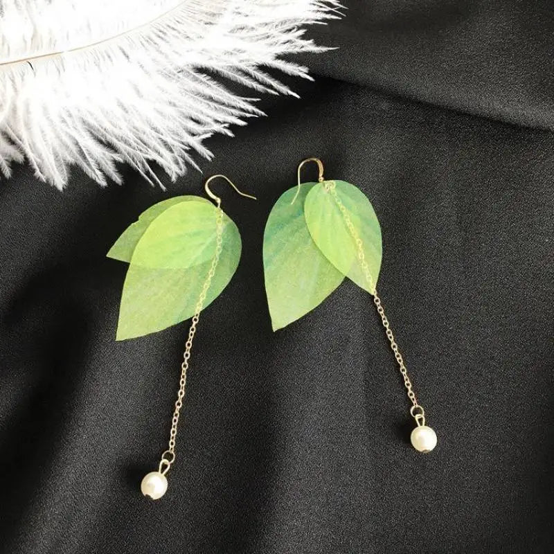 Simple Retro Green Leaves Earrings