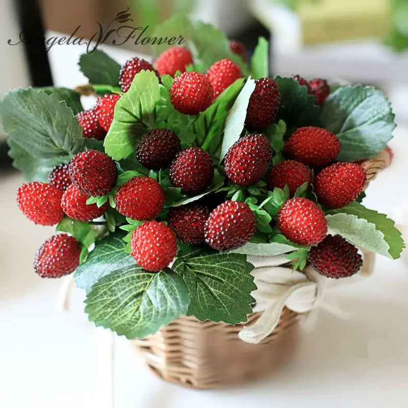 Delicious Artificial Strawberry Fruit