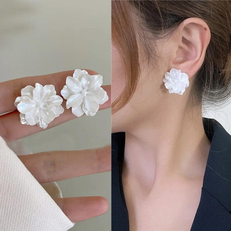 Cute Flower Stud Earrings