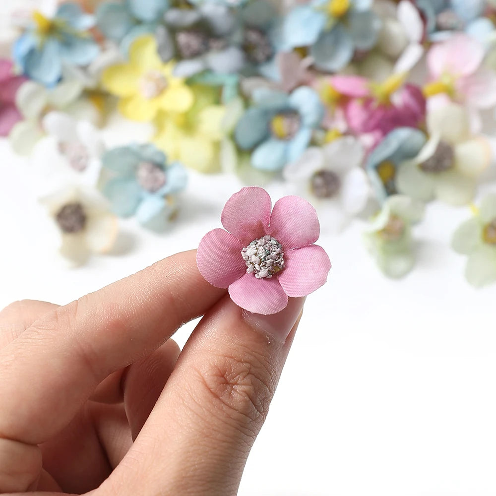 50/100Pcs Daisy Artificial Flowers