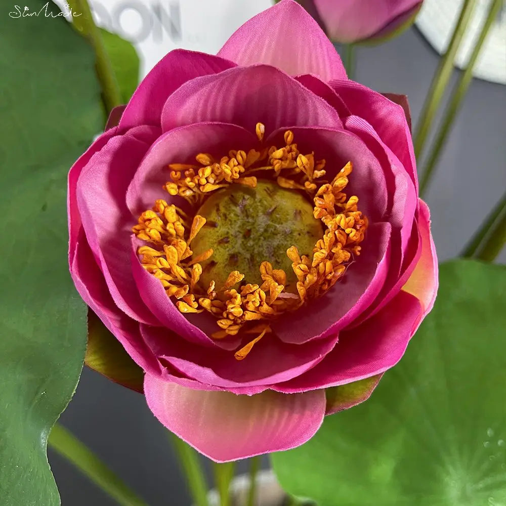 High Quality Silk Lotus Flower