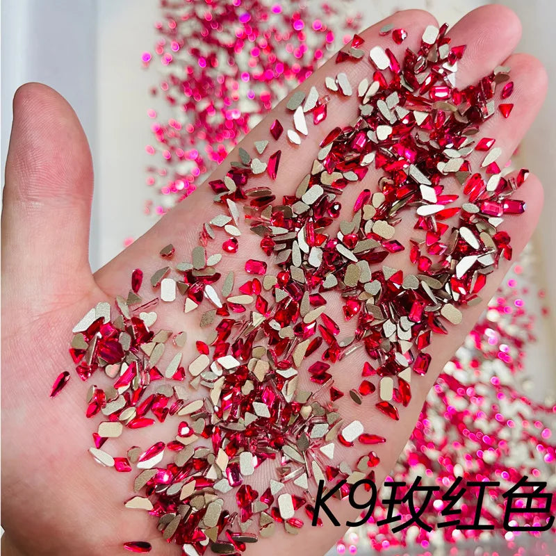 100pcs Mini Crystal Nail Art Rhinestones Mix