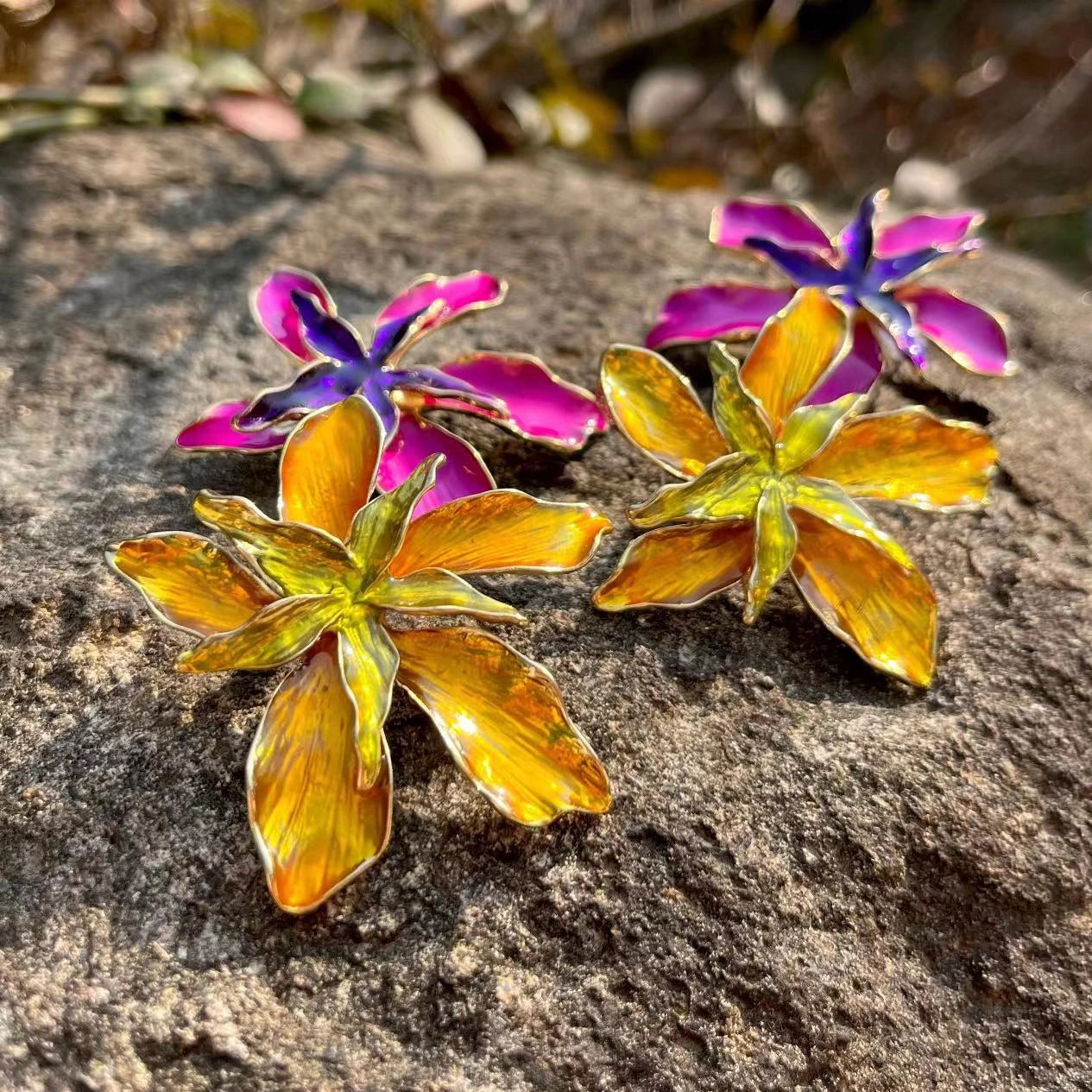 Elegant Lacquered Flower Earrings