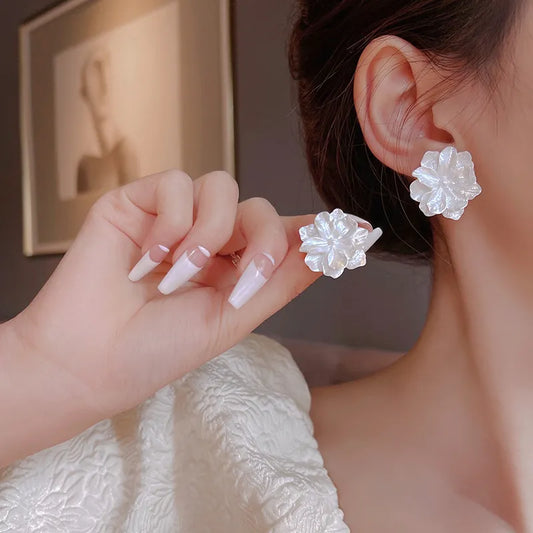 Cute Flower Stud Earrings