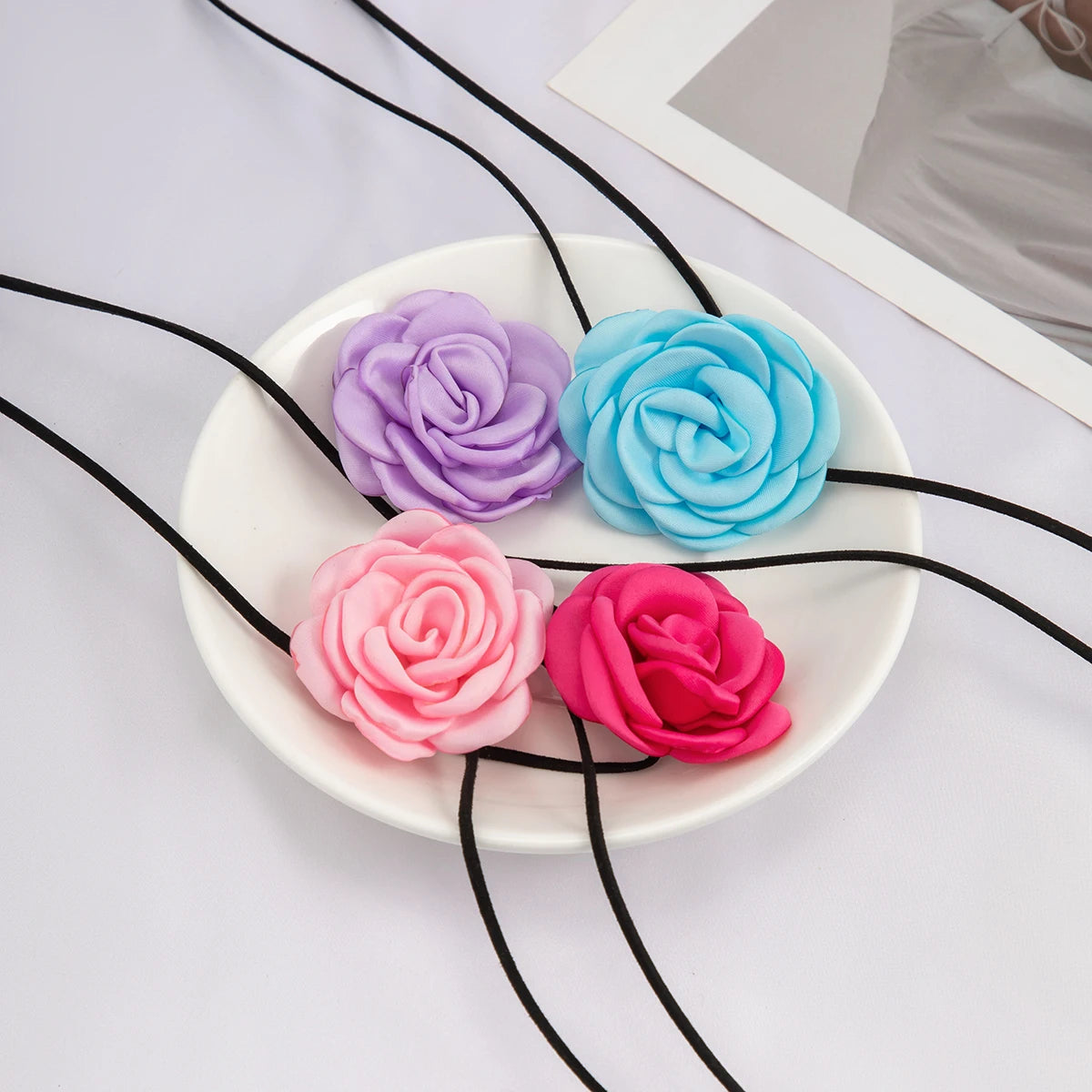 Elegant Rose Flower Choker Necklace