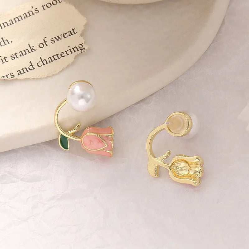 Tulip Pearl Stud Earrings