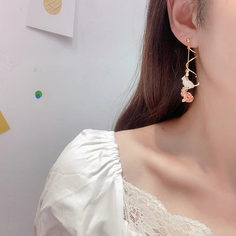 Pretty Flower Asymmetrical Dangle Earrings