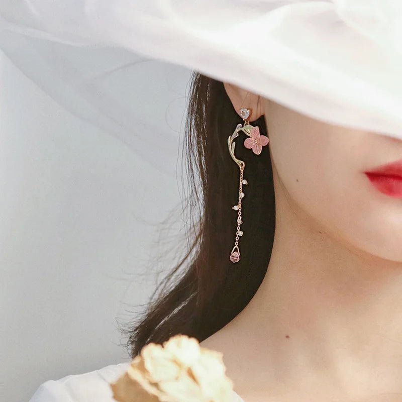 Pretty Flower Asymmetrical Dangle Earrings